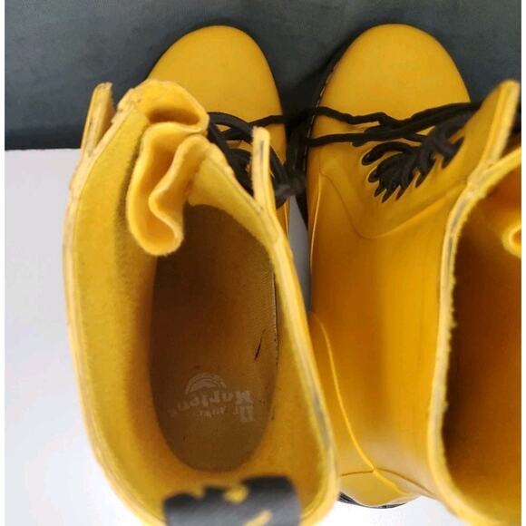 Dr Martens Drench Wellies 8-Eye Yellow Rain Boots Vulcanised Rubber US Womens 7 - Picture 7 of 15